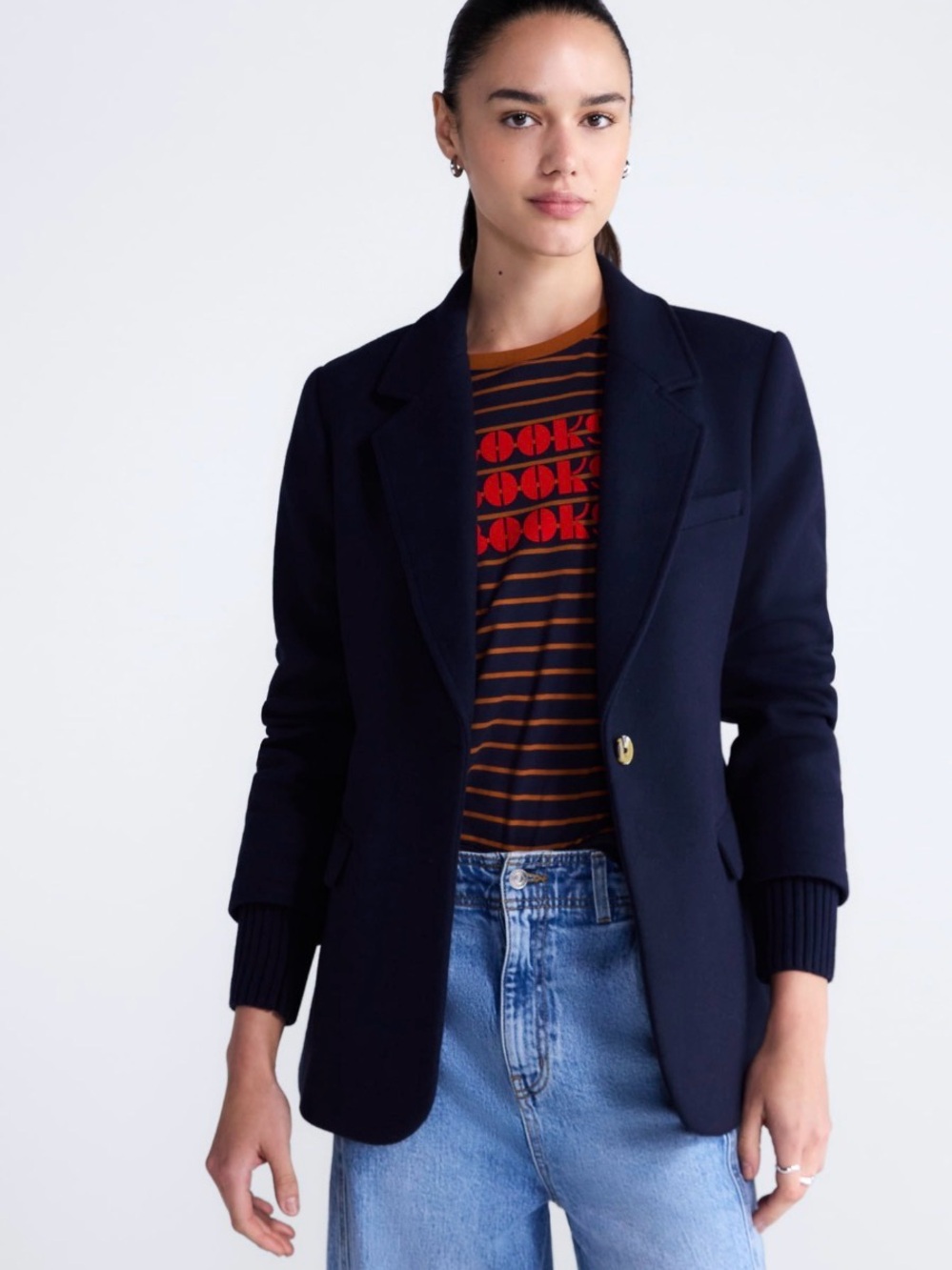 Free Assembly Women’s Single Breasted Blazer w/ Ribbed Cuffs